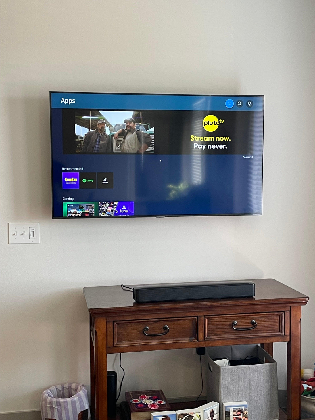 Tv Mounting With Wall Mount. - Mount10Tv