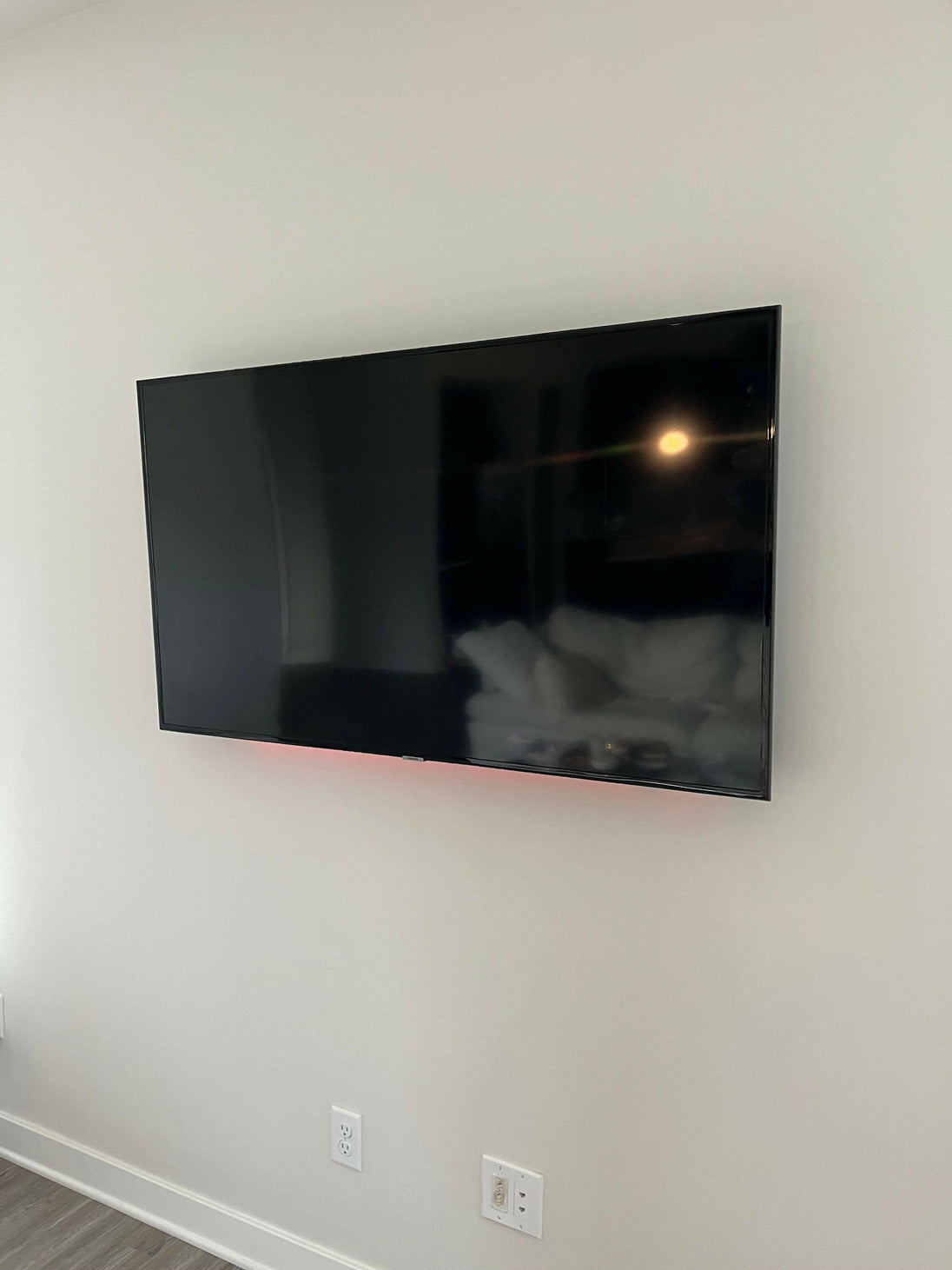 Tv Mounting With Wall Mount..