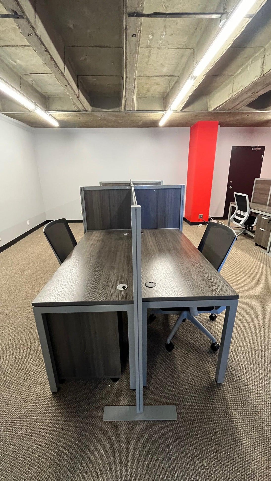 Commercial furniture installer